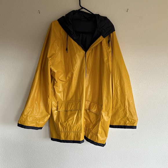 Reversible Blue/gold Men’s Raincoat with Alaskan Big Dipper Print - Picture 7 of 11